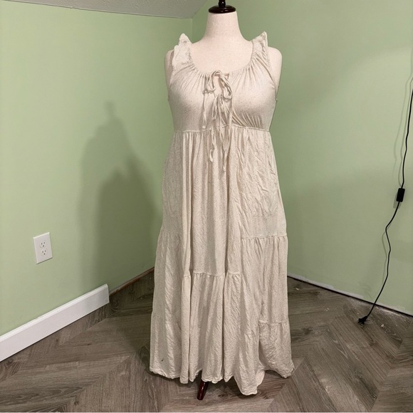 FP Beach Dresses & Skirts - FP Beach Tie Front Sleeveless Tiered Maxi Dress Cream Boho Cottage Women’s Sz M